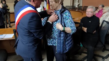Ehrung von Doris Evermann-Soujon in Saint Amand-Montrond